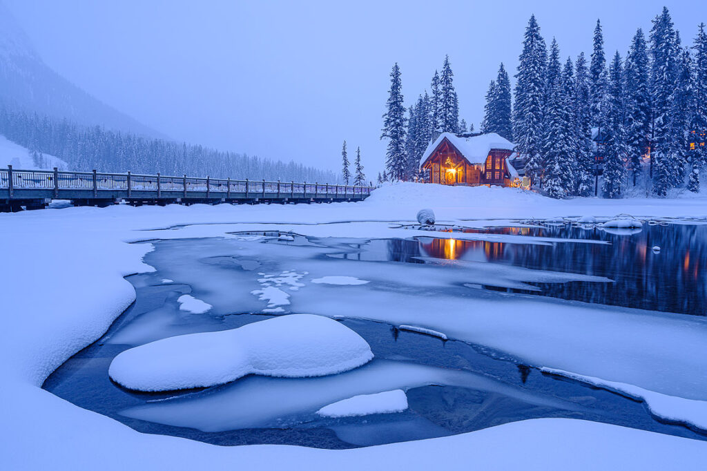 Emerald lake yoho national park alberta canada