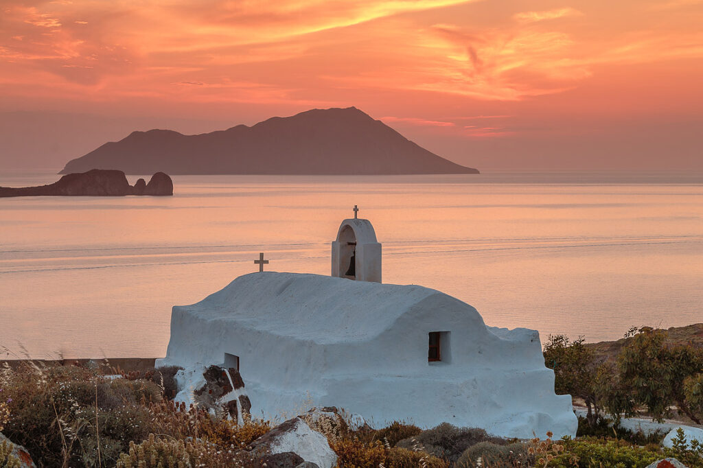Panagia tourliani sunset, milos island, greece